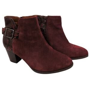 Vionic Naomi Maroon Snake Heeled Boots size 8 wide